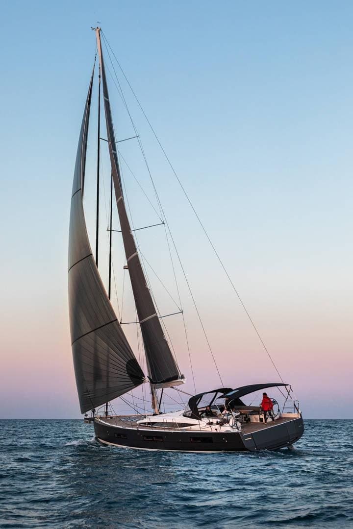 Pasqua in Grecia – Elyvian Breeze