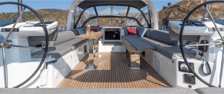 Pasqua in Grecia – Elyvian Breeze